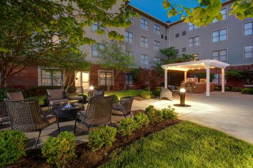 Homewood Suites by Hilton Lexington-Hamburg