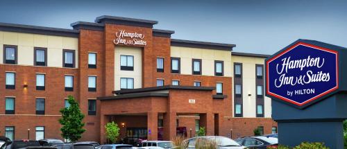 Hampton Inn and Suites La Crosse Downtown