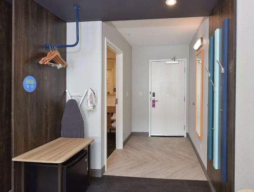 Tru By Hilton Lawrence Tru By Hilton Lawrence