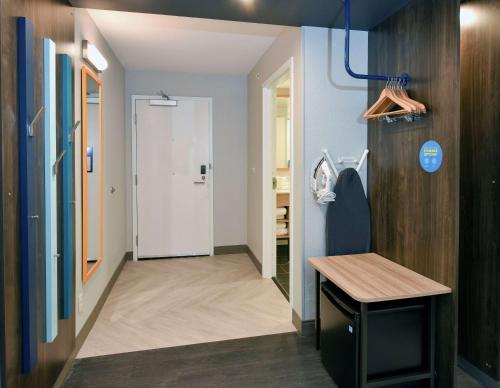 Tru By Hilton Lawrence Tru By Hilton Lawrence