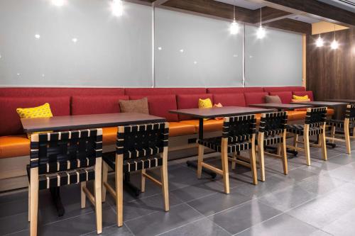 Tru By Hilton Lynchburg, Va - Hotel - Lynchburg