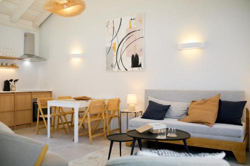 Modern Stone House, luxury suites in Dubrovnik Old Town 4