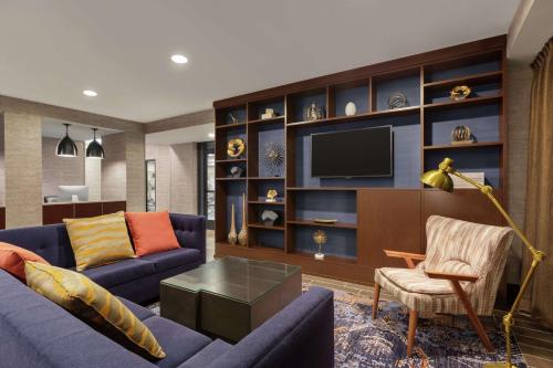 دبل تري باي هيلتون ماكلين تايسونس دبل تري باي هيلتون ماكلين تايسونس