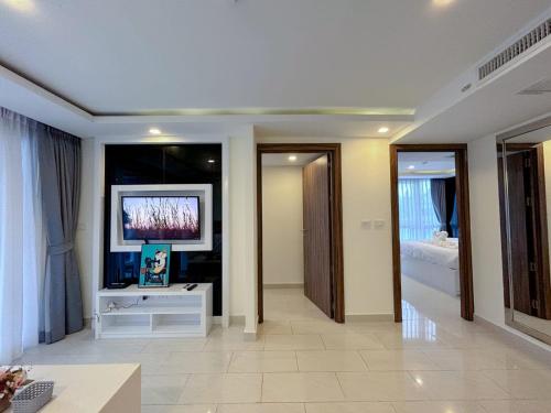 Grand Avenue Residence condominium