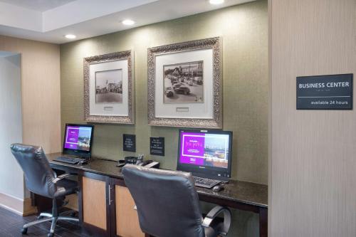 Hampton Inn Memphis/Collierville - image 8