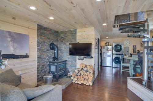 Secluded Jefferson Cabin w/ Deck + Mountain Views! - Kenosha Pass, CO