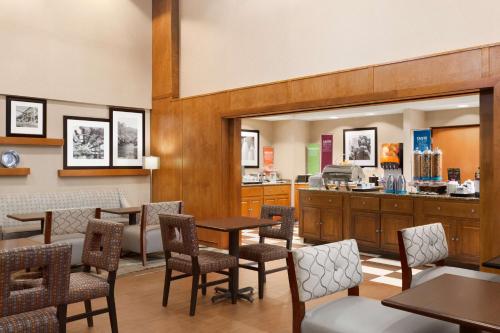 Hampton Inn By Hilton & Suites Manchester Bedford, Nh