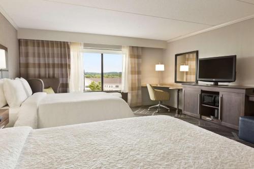 Hampton Inn By Hilton & Suites Manchester Bedford, Nh