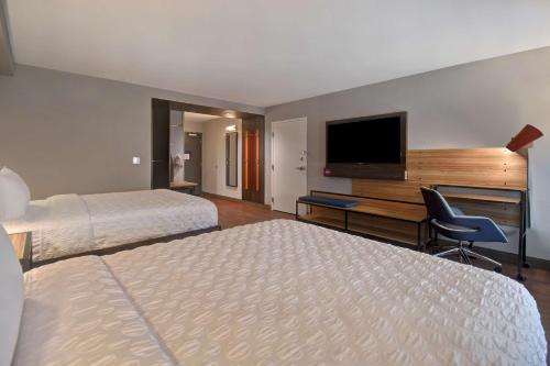 Tru By Hilton Manchester Downtown - image 10