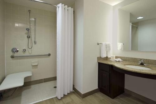 Homewood Suites by Hilton Miami - Airport West