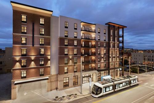 Hampton Inn Suites Kansas City Downtown Crossroads in Kansas City, USA