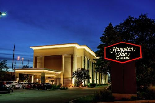 Hampton Inn Milwaukee Northwest