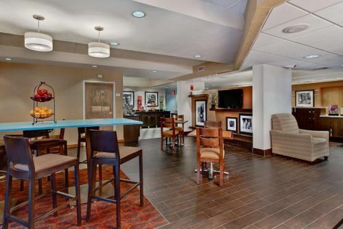 Hampton Inn Milwaukee Northwest in Milwaukee, USA