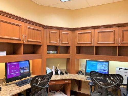 奥科诺默沃克希尔顿花园旅馆 奥科诺默沃克希尔顿花园旅馆