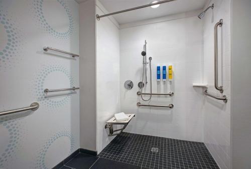 Tru By Hilton Milwaukee Downtown WI - image 12