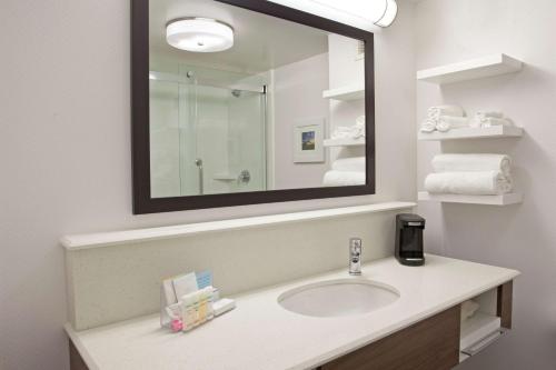 Hampton Inn By Hilton & Suites Nashville-Smyrna