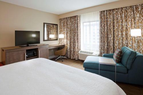Hampton Inn by Hilton Minneapolis Bloomington West Room Type - King Room - Non-Smoking