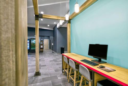 Tru By Hilton Minneapolis Mn - image 5