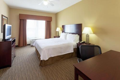 Homewood Suites by Hilton Minneapolis-StLouis Park at West