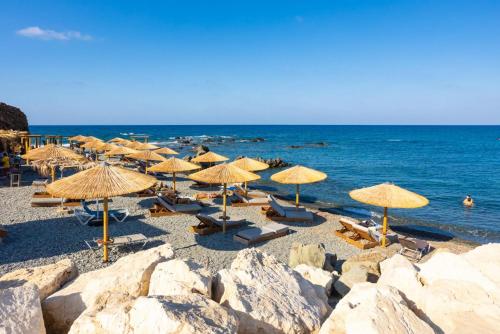 Létesítmények, Villa Petroktisto in Pomos