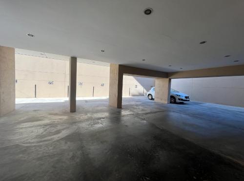 One-Bedroom Apartment image 10