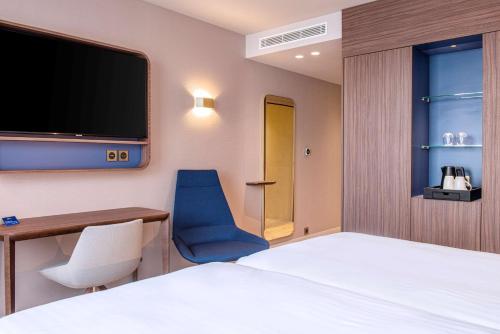 Superior Room image 5