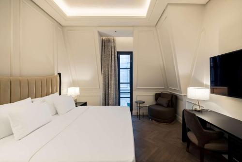 3 king beds