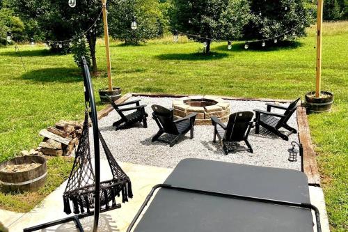 #4 Kentucky Bourbon Trail Bourbon Barrel Cottages in Lawrenceburg, USA
