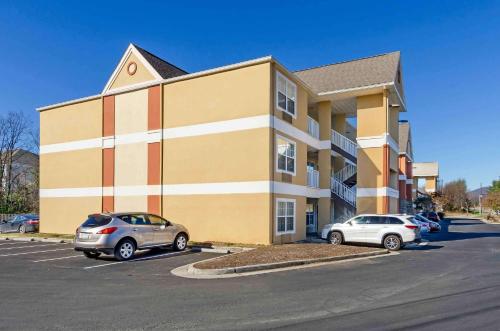 Extended Stay America Select Suites - Roanoke - Airport