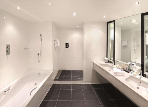 Radisson Blu Hotel East Midlands Airport - image 4