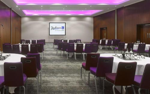 Radisson Blu Hotel East Midlands Airport - image 13