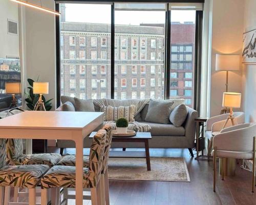 Lux 2BR 2BR BackBay Boston Common T-station - Apartment - Boston