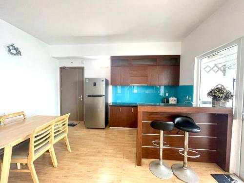 Two-Bedroom Apartment with Sea View image 9