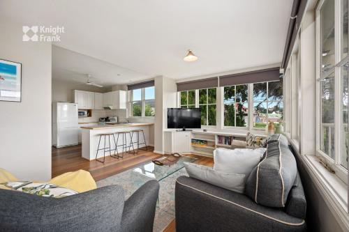 Apartment with Garden View