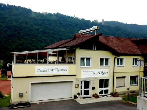 Pension Feiken, Pension in Wesenufer