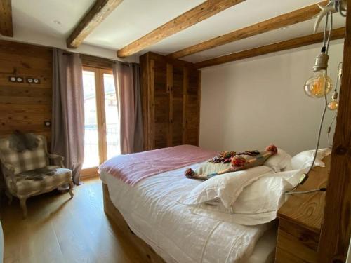 Chalet de charme 190m2, La Lauzière, ski à pieds