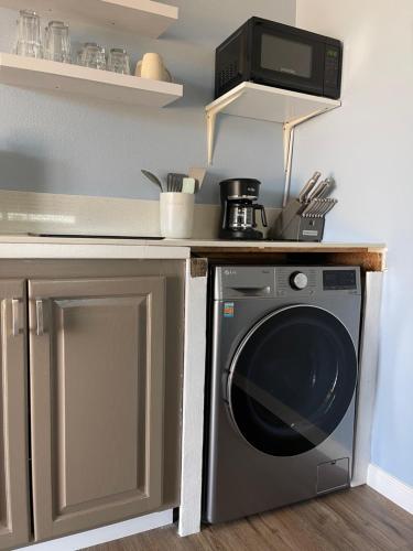 Rejuvenation Cottage - Wine Country Tranquility in Temecula