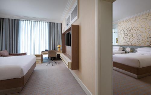 Baku Marriott Hotel Boulevard photo 1