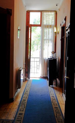 L'Opera House - image 14