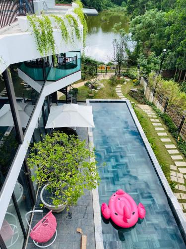 Lala Villa Ba Vì 1.000m² - View Hồ, Bể Bơi Riêng