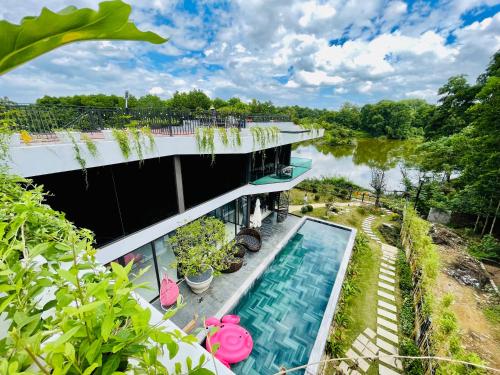 Lala Villa Ba Vì 1.000m² - View Hồ, Bể Bơi Riêng