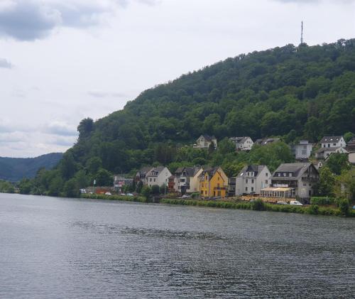 B&B Panoramablick in Kattenes, Deutschland