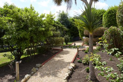 Luccombe Hall Hotel - image 14