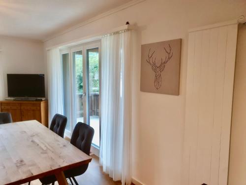 Apartment Apt- 13 by Interhome, Laax (foto 8)