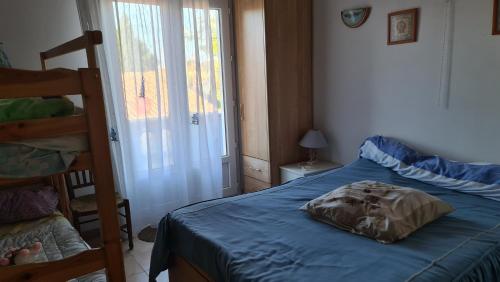 Appartement proche bord de mer (250m), 1er etage villa near Il Paradiso