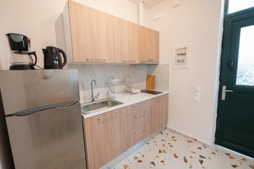 Sunny yard apartments in 波羅斯