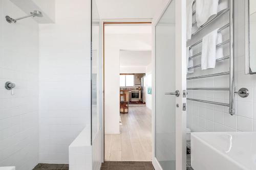 The Edward at Bondi - A Blissful Beachside Retreat - image 4