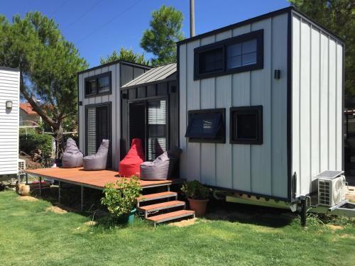 B&B Urla - Sakiz Tiny House & Apart - Bed and Breakfast Urla