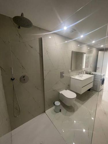 Superbe Appartement Spacieux & Moderne - Ponte de lima - Wifi gratuit in Feitosa