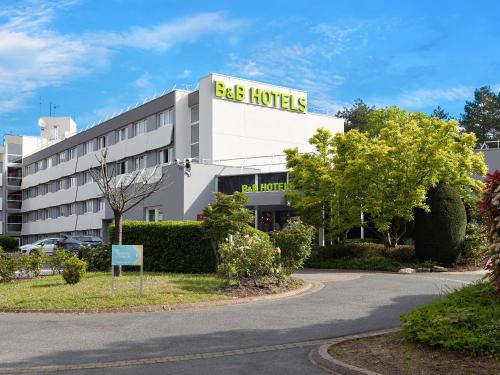 B&B HOTEL Cergy Port